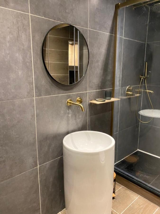Sv - L'experience Design Duplex In Apartment
