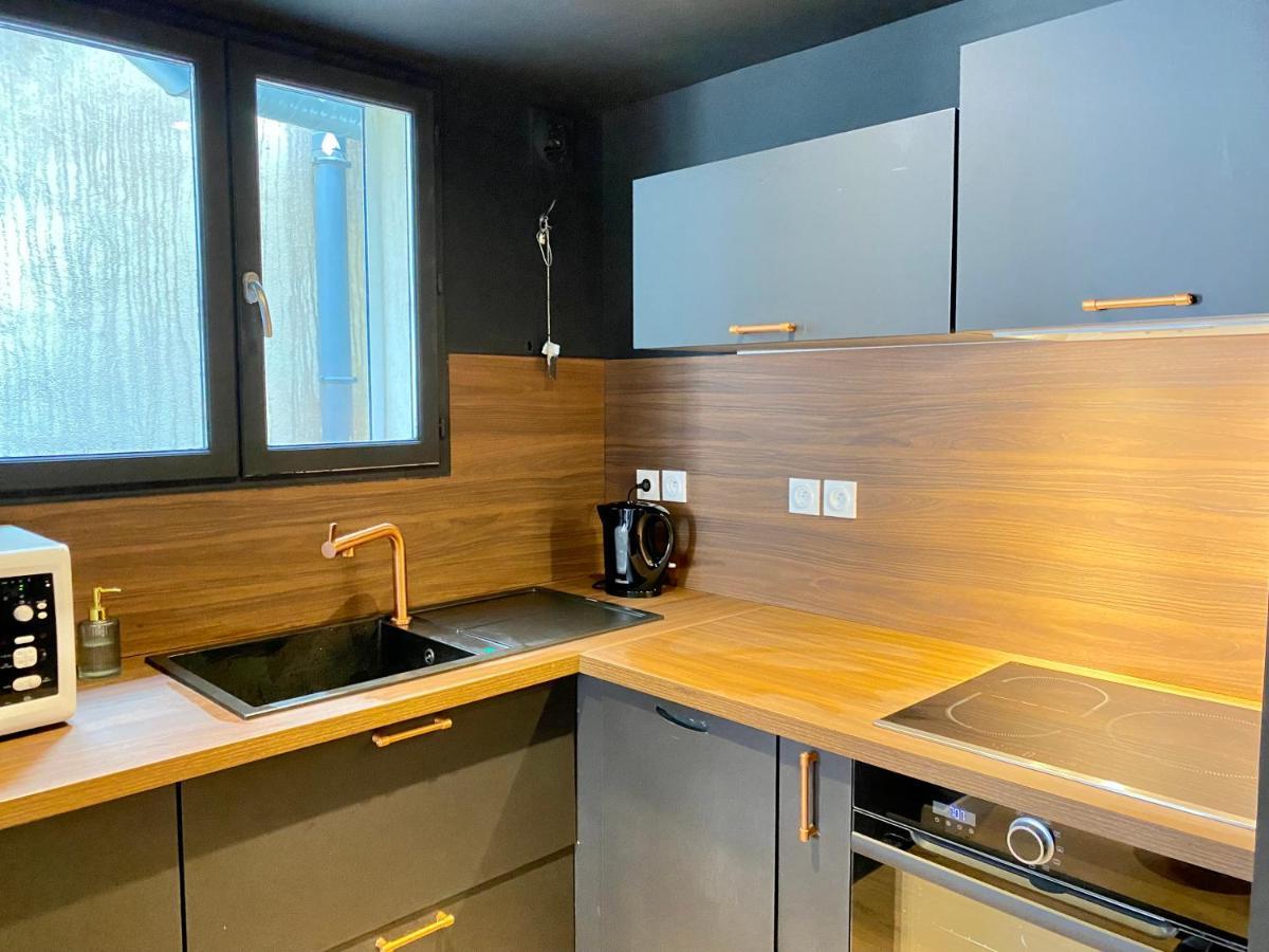Sv - L'experience Design Duplex In Apartment Marseilles